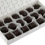 Κουτί Σοκολατάκια με Μαύρη Σοκολάτα και Αμύγδαλο 185γρ