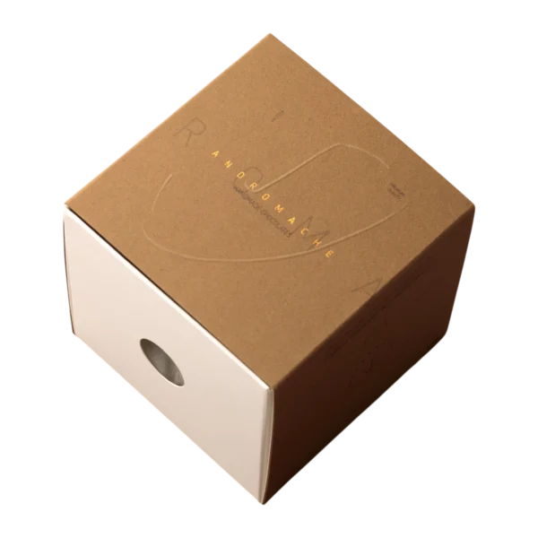 Κύβος με Τρούφες Gianduja με Αρώνια 250γρ